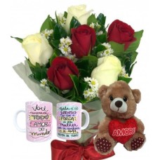 MB86-Mini Buquê 6 Rosas Vermelhas e Brancas+ Urso Coração Amor 20cm+1caneca "Mulher"